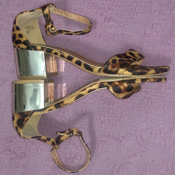 Leopard Heels 🐆 - Picture 5 of 11